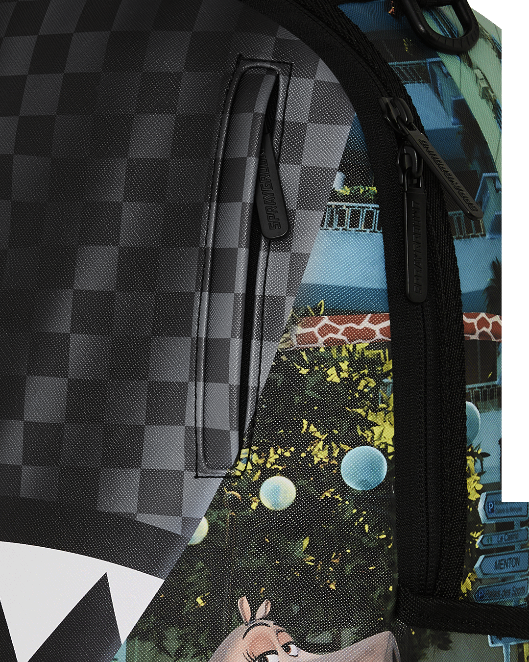MADAGASCAR ESCAPE TO THE CITY BACKPACK