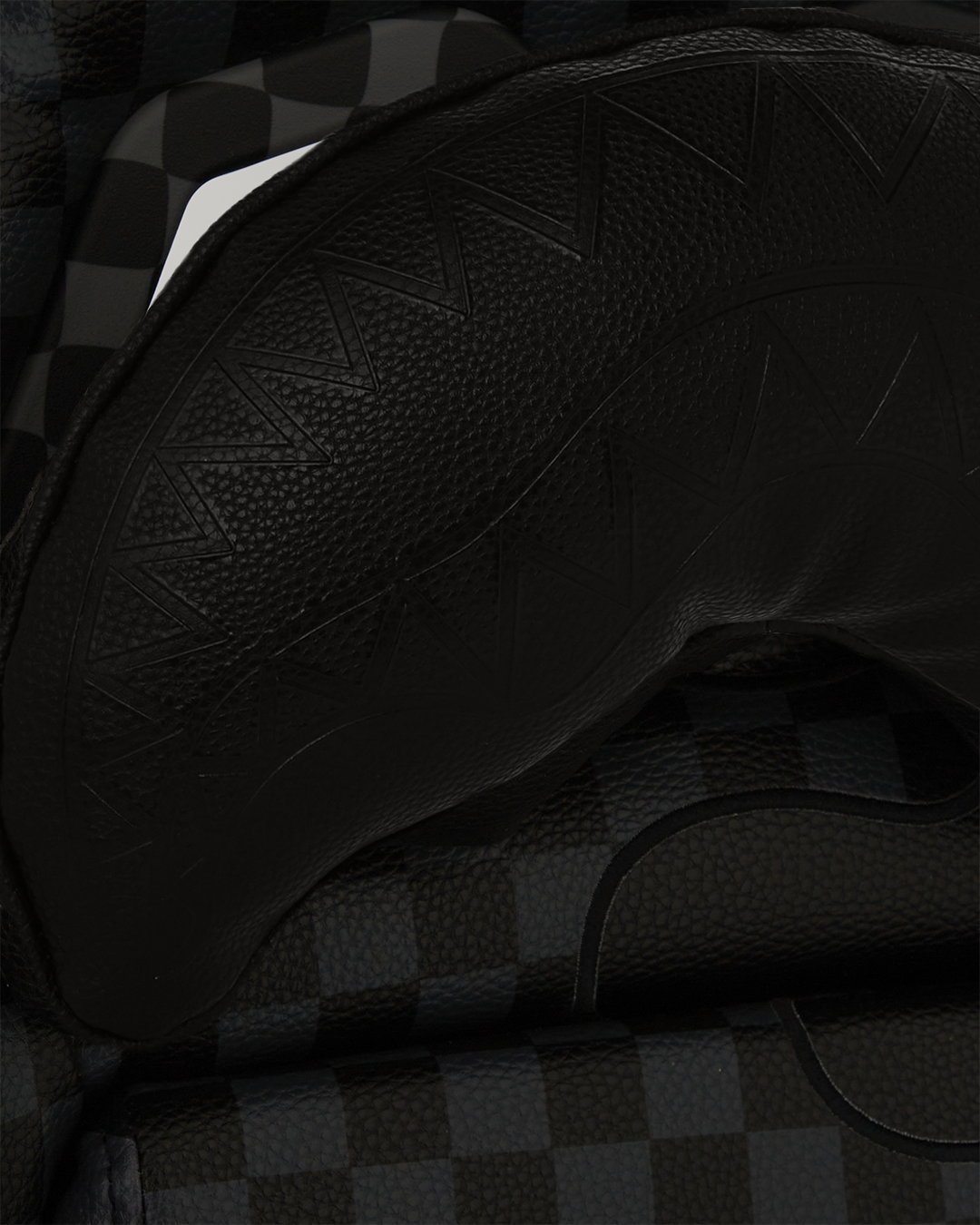 SPEED SHARK SIDE SWIPE GAMING CHAIR